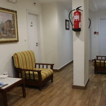 Mafra Guest House Affittacamere 3*