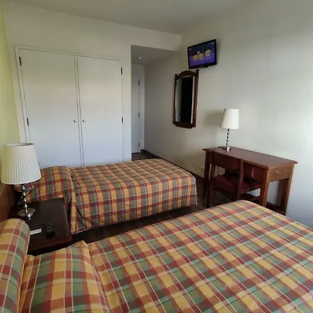 Mafra Guest House 3*